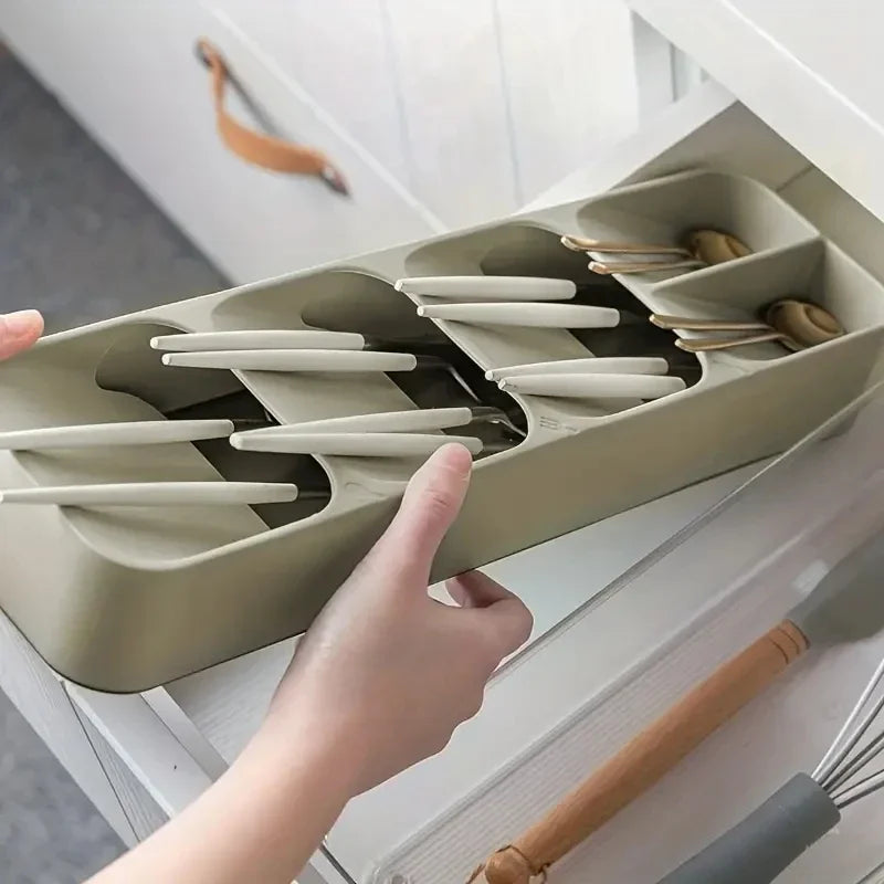 Cutlery Organizer