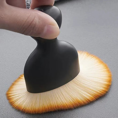 Soft Fur Detailing Brush