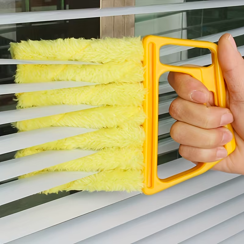 Curtain Cleaning Brush